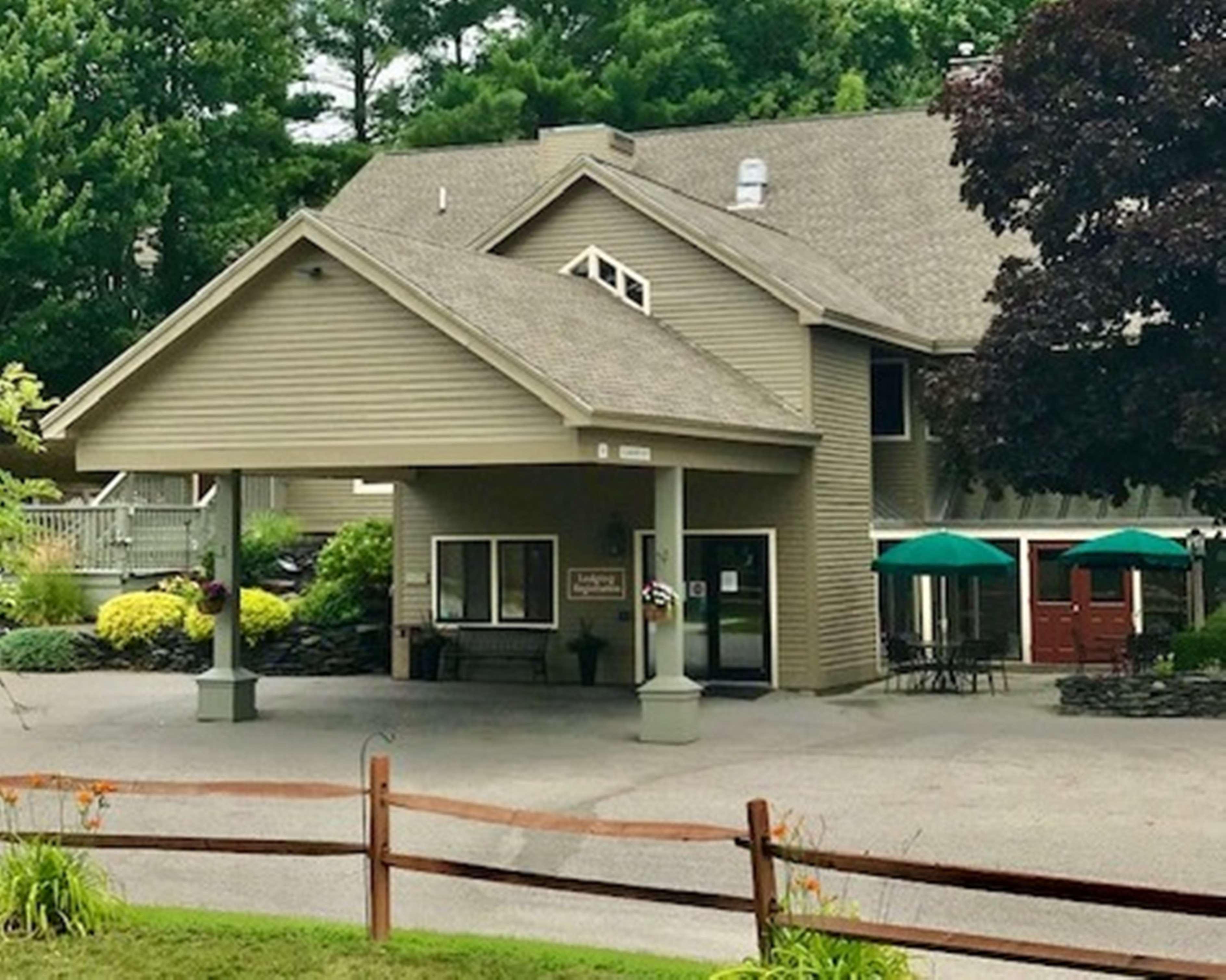 Best Western Inn & Suites Rutland-Killington Exterior foto